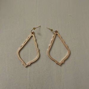 Kendra Scott earrings